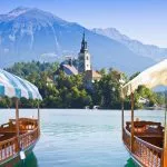 El barco tradicional de Bled, "Pletna"